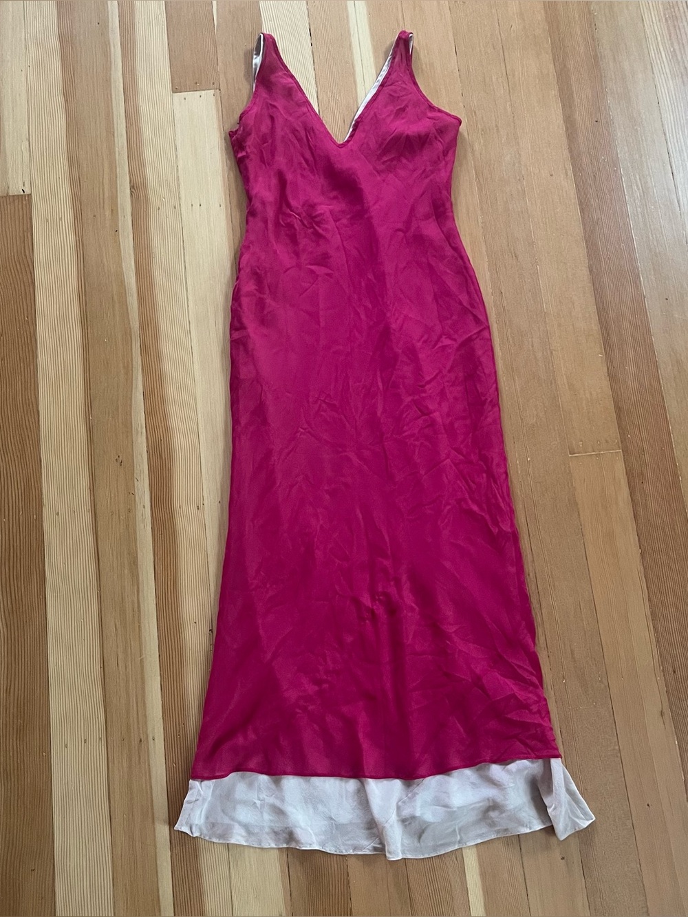 Y2k 2000s Banana Republic Silk Chiffon magenta bias cut silk maxi dress